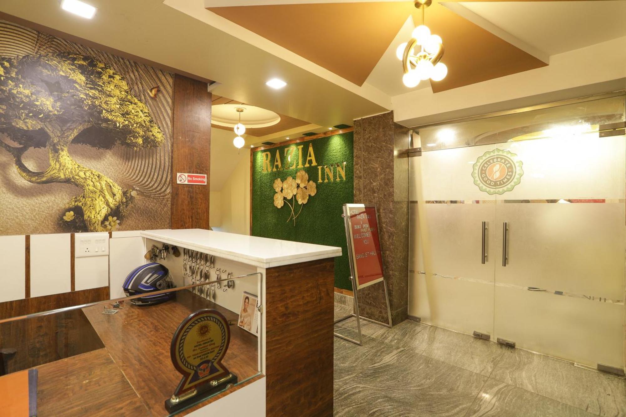 Hotel Razia Inn Hisār Екстериор снимка